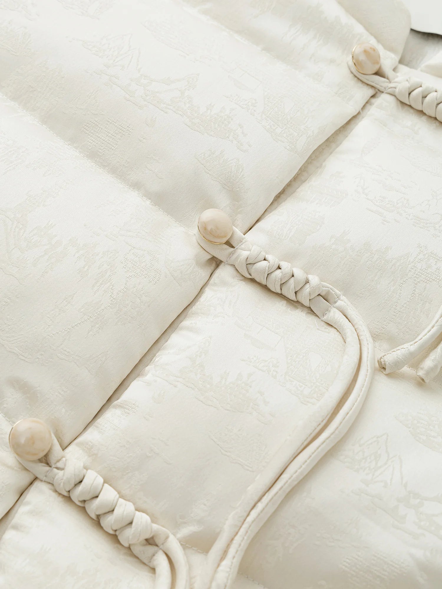 FSLE 115.2G Filling Amount Stand-up Collar New Chinese Style Down Coat For Women 2024 New Jacquard Warm Casual Jacket 24FS14068