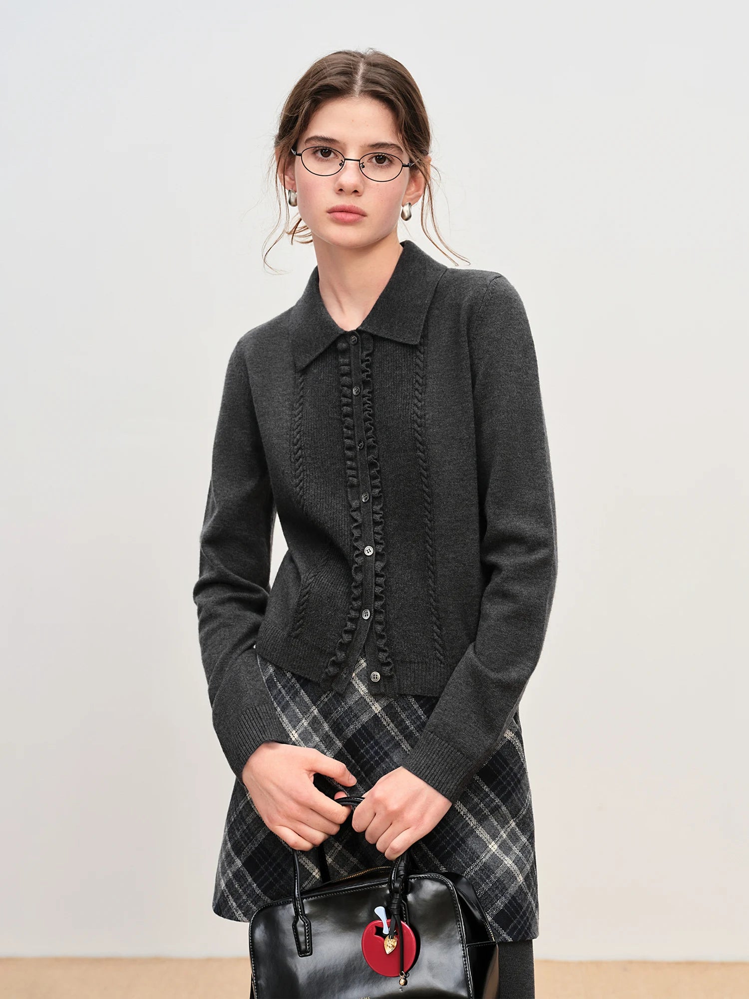 FSLE French Style Wood Ear Hem Heavy Cable Knit Sweater for Women Winter 2025 New Sweater