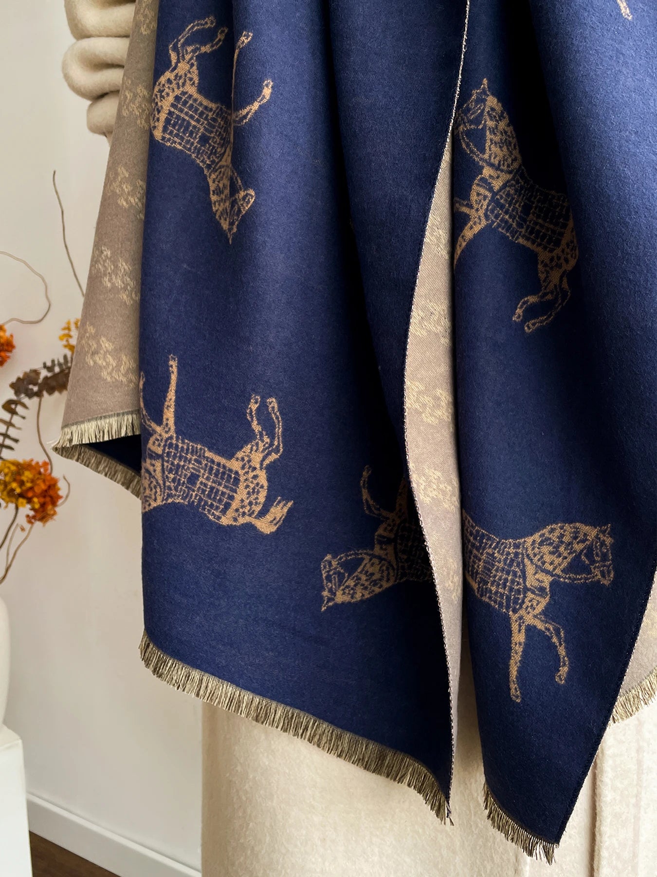 Women's Autumn Winter Faux Cashmere Scarf Warm Neck-Care Shawl Wrap with New Jacquard Design Convertibility to a Blanket