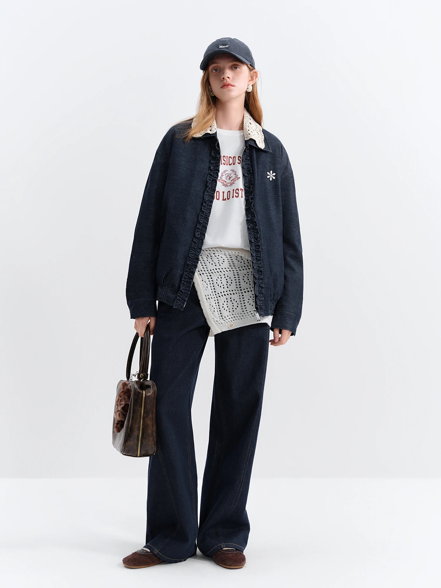 FSLE Stylish Vintage Denim Women's Detachable Lace Collar Jacket Winter 2025 New Design with Embroidery Short Coat Retro Coat