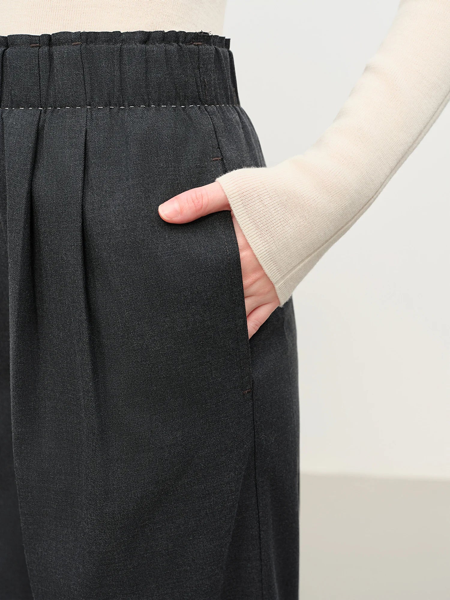 FSLE Relaxed Straight-leg Casual Tros for Women  Winter 2025 New Arrival Versatile Commuter Pants Women's Clothing Pants Winter