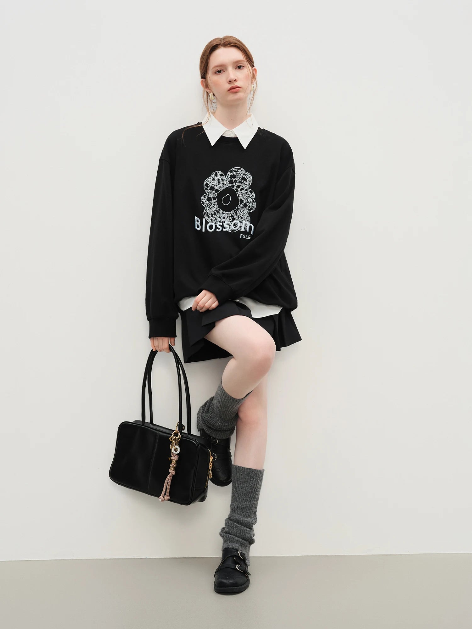 FSLE Winter 2025 Women's Embroidered Drop Shoulder Sweatshirt - 3D Floral Texture Slight Loose Fit Youthful Casual Layering Top