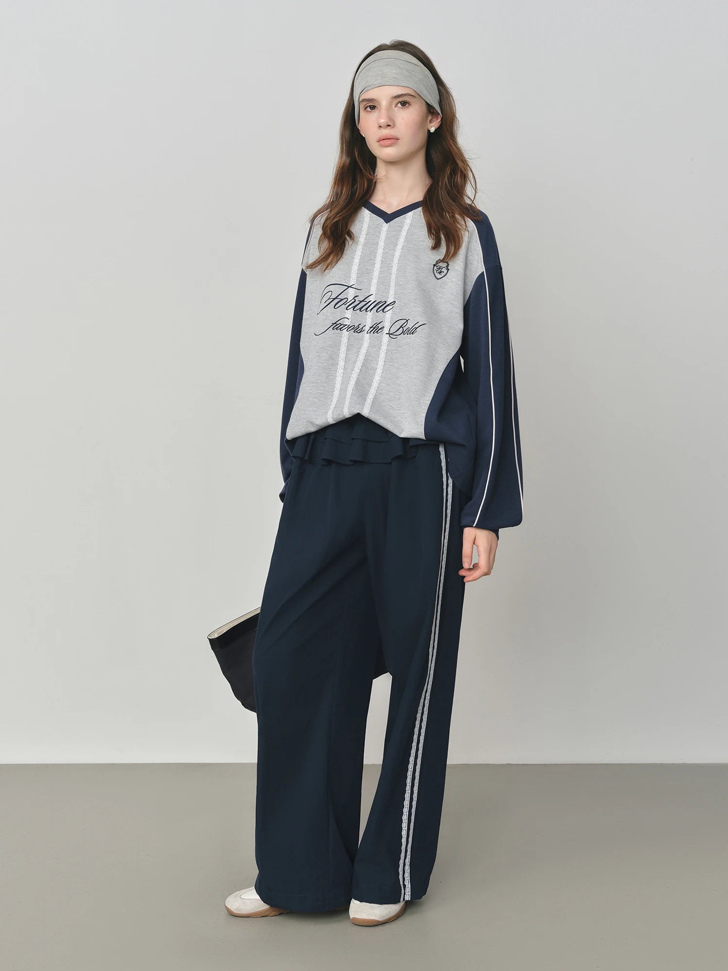 FSLE American Style Drop Shoulder Sleeve Sports Sweatshirt for Women 2025 Autumn New Loose Contrast Color Letter Top 25FS13191