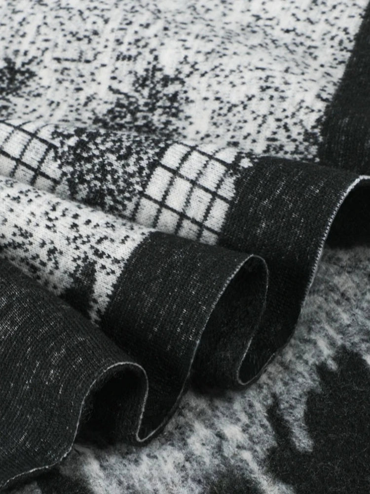 USPOP 2025 Autumn Winter Black Houndstooth Shawl Cape for Women 710g Thickened Oversized Tassel Wrap Scarf Two Way