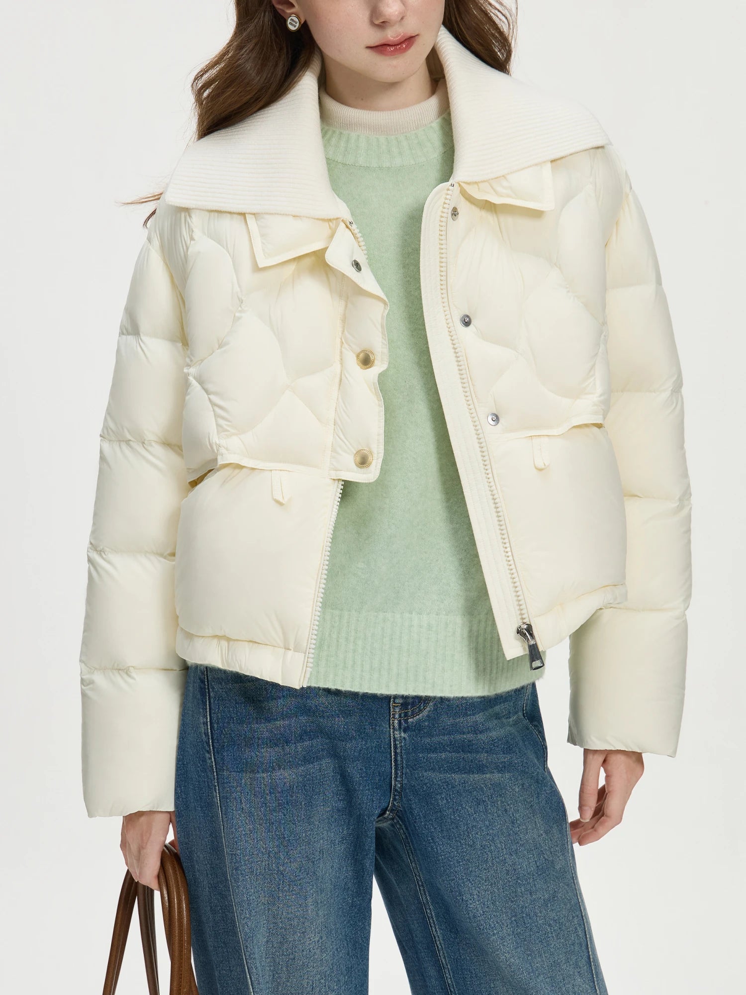 FSLE 126G Filling Amount Women Short Black Down Jackets Knit Neck Design Female Winter Lightweight Beige Down Coat 24FS14203