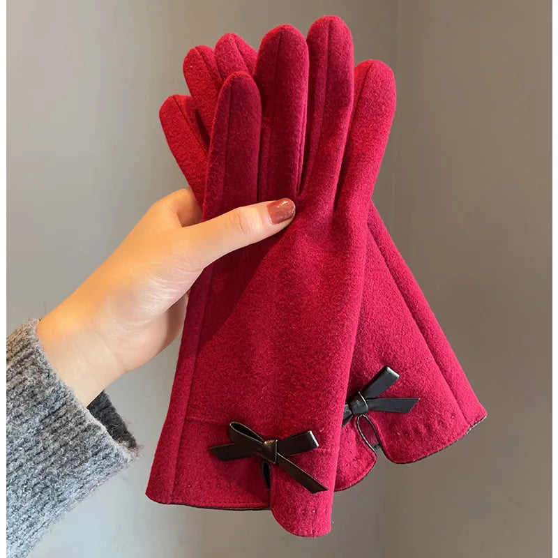 Winter women's gloves with touch screen for driving and cycling, thickened fleece for warmth and warmth, Korean version gentle