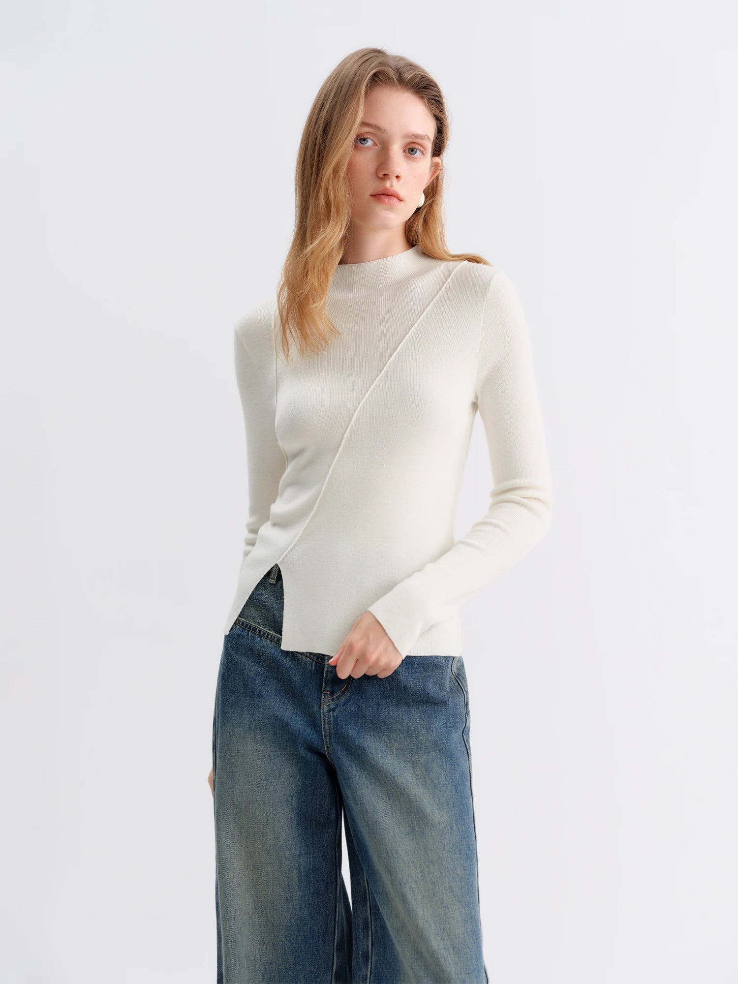 ​FSLE 2025 Winter Women's Mulberry Silk Wool Blend Knit Top - Asymmetric Bias Cut Design Base Layer for Casual Comfort