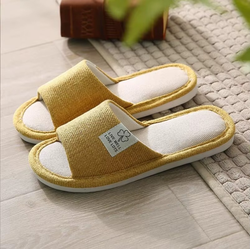 Chinelo Fluffy Ortopédico
